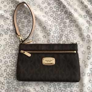Michael Kors Wrislet BNWOT